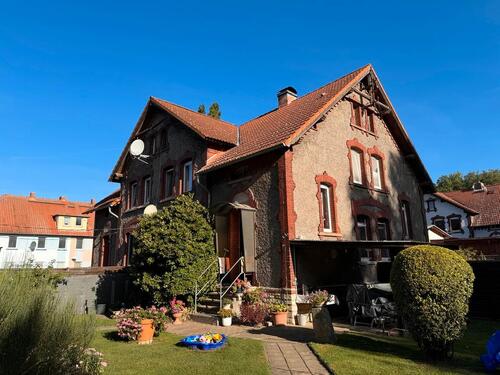 Foto - 2,5-Zimmer-Wohnung mit Gartenanteil & eigener Eingang