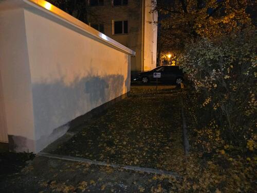 Foto - Pkw-Stellplatz Parkplatz in Bonn Endenich zur Miete