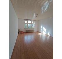 OB: Hell und geräumig, 3 Zi, ab 01.01 - Oberhausen Alsfeld OB: Hell und geräumig, 3 Zi, ab 01.01 - Oberhausen Alsfeld