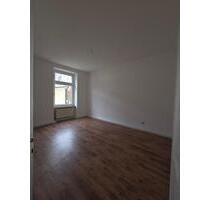 Helle 3-Zimmer-Wohnung - 700,00&nbsp;EUR Kaltmiete, ca.&nbsp; 70,00&nbsp;m&sup2; in Wuppertal (PLZ: 42277) Gemarkung Langerfeld