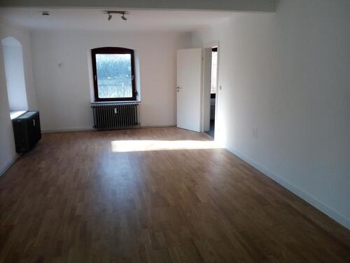 Foto - 6-Zimmer-Maisonette-Wohnung mit EBK in Hoisdorf unter Reet