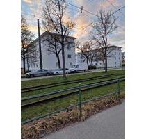 Kapitalanlage nahe Uni: 2-Zi.-ETW Augsburg-Hochfeld, Haus saniert