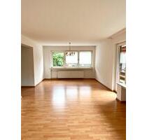 Wunderschöne Wohnung mit offenem Wohnkonzept und riesigem Balkon - Düsseldorf Stadtbezirk 6