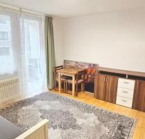 1-Zi.Whg mit Balkon (+ Garage) in Berg am Laim - München
