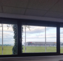 Bürofläche mit Landebahnblick zu vermieten in Freiburg - Freiburg im Breisgau Betzenhausen