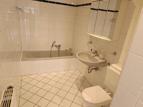 Foto - Dachgeschoßwohnung in Riedstadt zur Miete