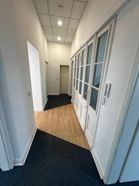 Foto - 5-Zimmerwohnung in Braunschweig-Innenstadt zu vermieten