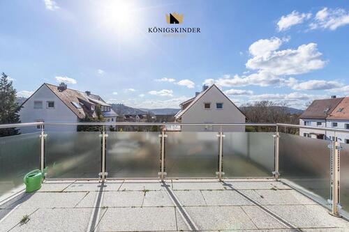 Foto - Schöne 2 Zimmer Wohnung mit Großer Terrasse und neue Ikea Küche