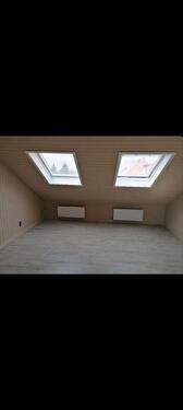 Foto - 2 Zimmer Dachgeschoss Wohnung - 530,00&nbsp;EUR Kaltmiete, ca.&nbsp; 73,00&nbsp;m&sup2;