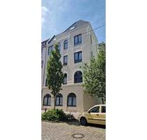Tolle Dachgeschosswohnung im modernisieren Altbau - Bremerhaven