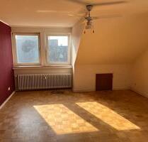 Kompakte 1 ZKB im DG - 250,00 EUR Kaltmiete, in Bad Salzuflen (PLZ: 32105)
