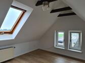 Foto - 2 Zimmer Dachgeschoss Wohnung - 590,00 EUR Kaltmiete,