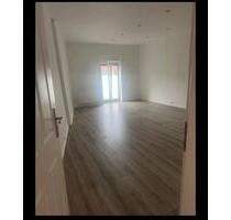 2 Zimmerwohnung, Krefeld Bockum mit Balkon, Terrasse EG