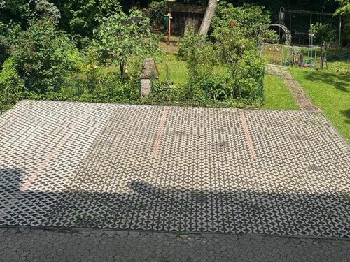Foto - 3 Stellplätze in ruhiger Lage – mit Funk-Zugangstor in Eller