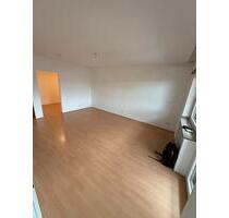 Helle 1.5 zimmer Wohnung mit Balkon - Mönchengladbach Süd