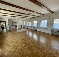 3- Zimmer Wohnung - 1.500,00&nbsp;EUR Kaltmiete, ca.&nbsp; 120,00&nbsp;m&sup2; in Sankt Augustin (PLZ: 53757)