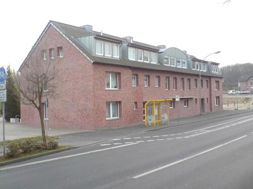Foto - hochwertige 2 ZKDB mit Balkon in bervorzugter Lage zu vermieten