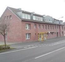 hochwertige 2 ZKDB mit Balkon in bervorzugter Lage zu vermieten - Übach-Palenberg