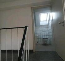 Dachgeschoss Wohnung - 490,00 EUR Kaltmiete, in Viersen (PLZ: 41747)