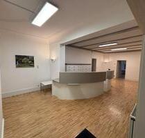 Praxis Büro Gewerbefläche - 2.350,00 EUR Kaltmiete, ca.  224,00 m² in Flensburg (PLZ: 24939) Altstadt