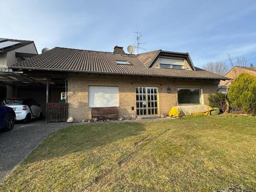 Foto - Haus zu Verkaufen - 450.000,00 EUR Kaufpreis, ca.  225,00 m²