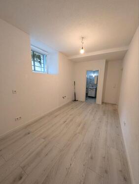 Foto - Souterrain Zimmer - 600,00&nbsp;EUR Kaltmiete, ca.&nbsp; 20,00&nbsp;m&sup2;