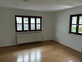 Foto - Freundliche 4 Zi.-Wohnung, Küche, Bad