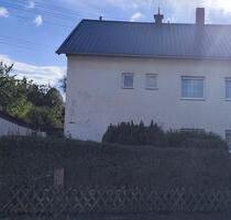 Charmantes Reihenendhaus mit großem Grundstück in Illingen
