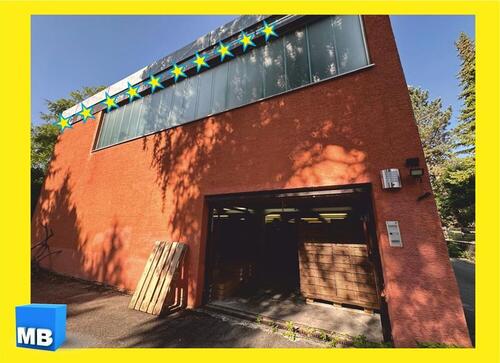 Foto - Lagerhalle mit oder ohne Büro- und Sozialräume