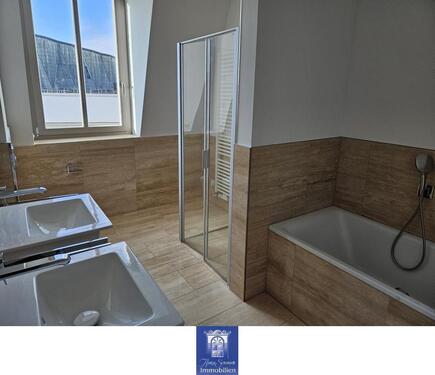 Foto - Erstklassige Stadt-Wohnung mit edler Ausstattung - Blick zur Frauenkirche inklusive!