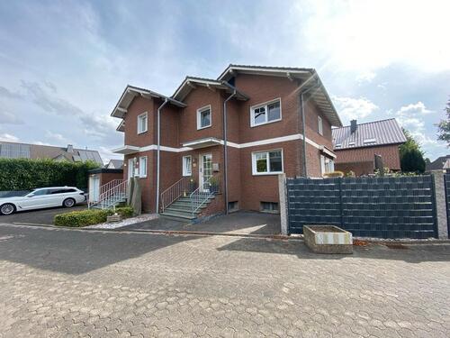 Foto - Doppelhaushälfte - 330.000,00&nbsp;EUR Kaufpreis, ca.&nbsp; 120,00&nbsp;m&sup2;