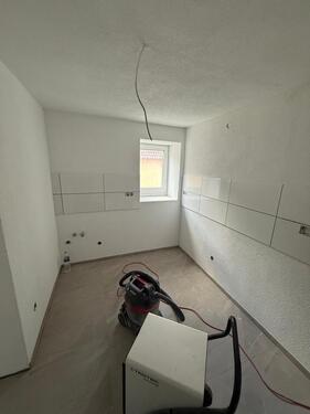 Foto - Kernsanierte 2 Zimmer-Wohnung in zentraler Lage