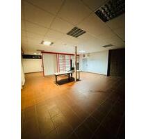 Lager Büro - 650,00 EUR Kaltmiete, in Velen (PLZ: 46342)