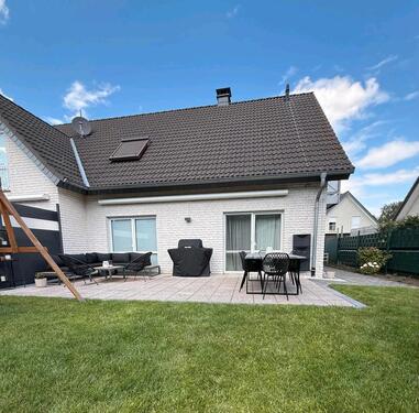 Foto - Familienfreundliches Einfamilienhaus in Top-Lage & schönem Garten