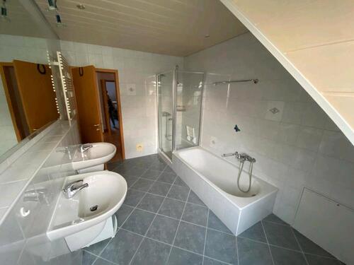 Foto - 3 Zimmer Dachgeschoßwohnung zur Miete in Rottendorf