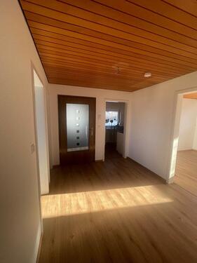 Foto - 3 Zimmer Dachgeschoßwohnung zur Miete in Mönsheim