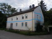 Foto - 3 ZKB m. 95 m² zw. IN und ND für 810,- zzgl. 240,- NK