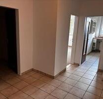 2 Zimmer Wohnung in Berenbostel mit Balkon und Tiefgaragenplatz - Garbsen