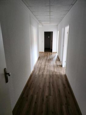 Foto - 3 Zi-Whg, Wohnküche, 2 Sz, Bad, Abstell