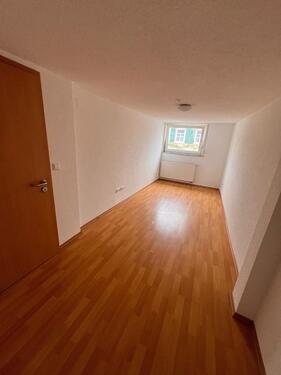 Foto - 3 Zimmer Etagenwohnung in Weingarten (Pfalz)