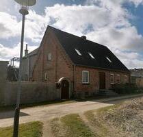 Haus mit 2 Wohnungen zuverkaufen - Dargun