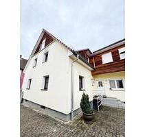 Großzügige 7- Zimmer -Doppelhaushälfte - Walzbachtal