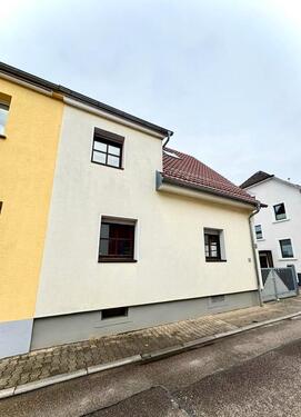 Foto - 7 Zimmer Doppelhaushälfte in Walzbachtal