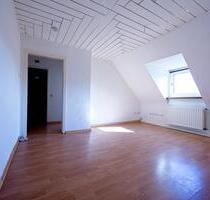 DG Wohnung mit 50qm und 2 Schlafz. renoviert - Gelsenkirchen Erle