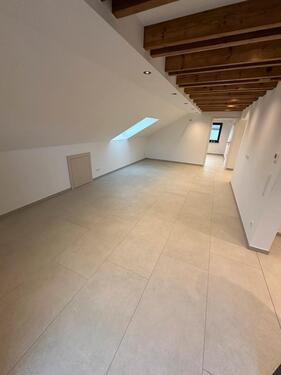 Foto - 3 Zimmer Dachgeschoßwohnung in Weinstadt