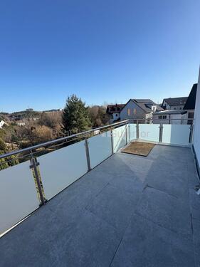 Foto - Erstbezug ** Hoher Wohnkomfort -- wenig Nebenkosten ** Balkon ** Top Ausstattung