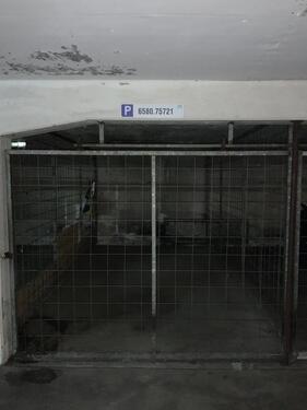 Foto - Garagenbox in der Dahlemer Str.Ecke Charlottenburger Straße frei