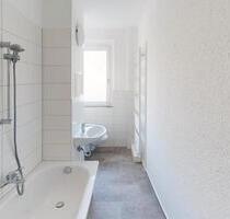 Frisch sanierte Familienwohnung mit Tageslichtbad - Chemnitz Hilbersdorf