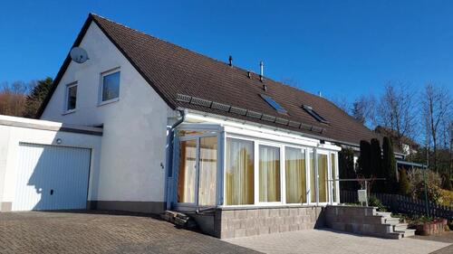 Foto - Haus mit Wintergarten priv Verkauf sehr gepflegt u. ruhig gelegen