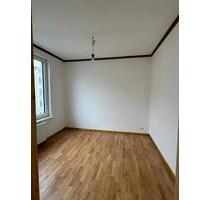 Lichtdurchflutete 2-Zimmer-Wohnung - Lübeck Sankt Lorenz Nord